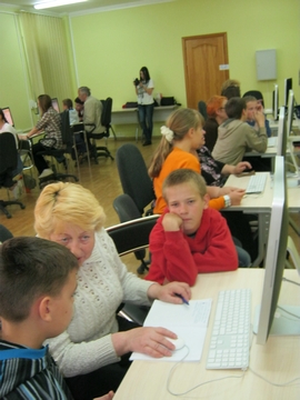 05.06 Обучаем бабушек и дедушек работе на компьютере\IMG_2342.JPG