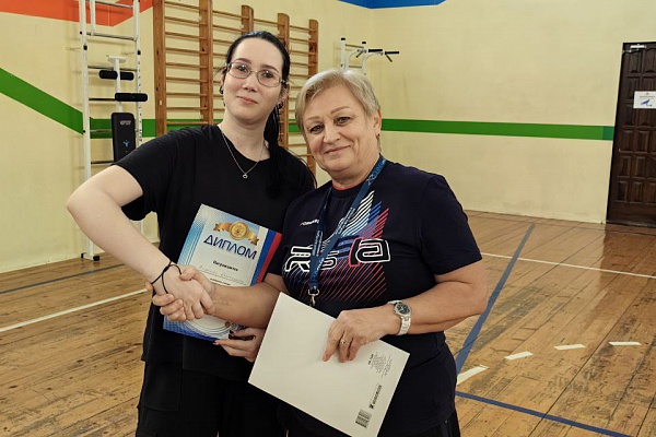 Турнир по волейболу, посвященный Дню матери